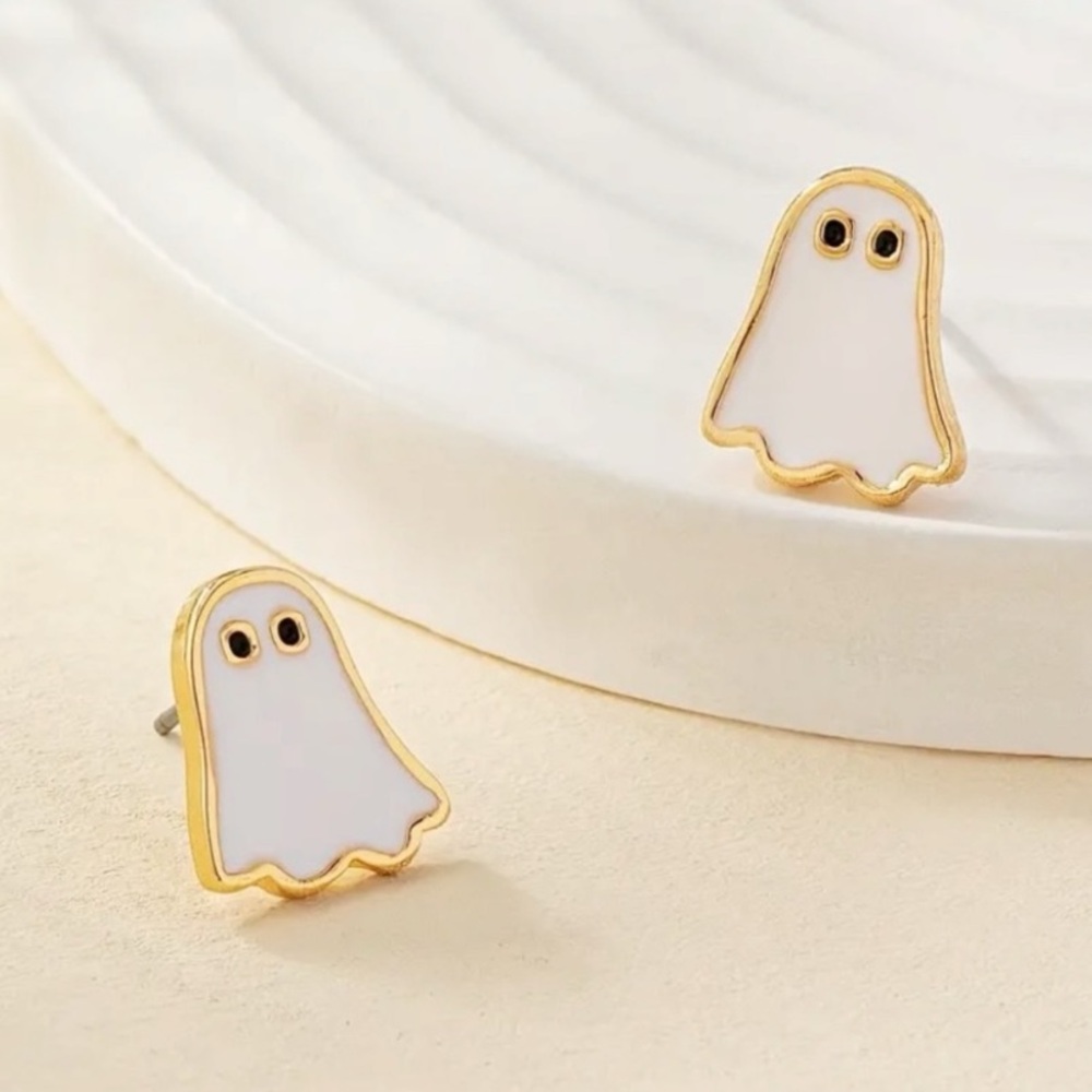 NEW Dainty Ghost stud Earrings - Boutique - Picture 2 of 4